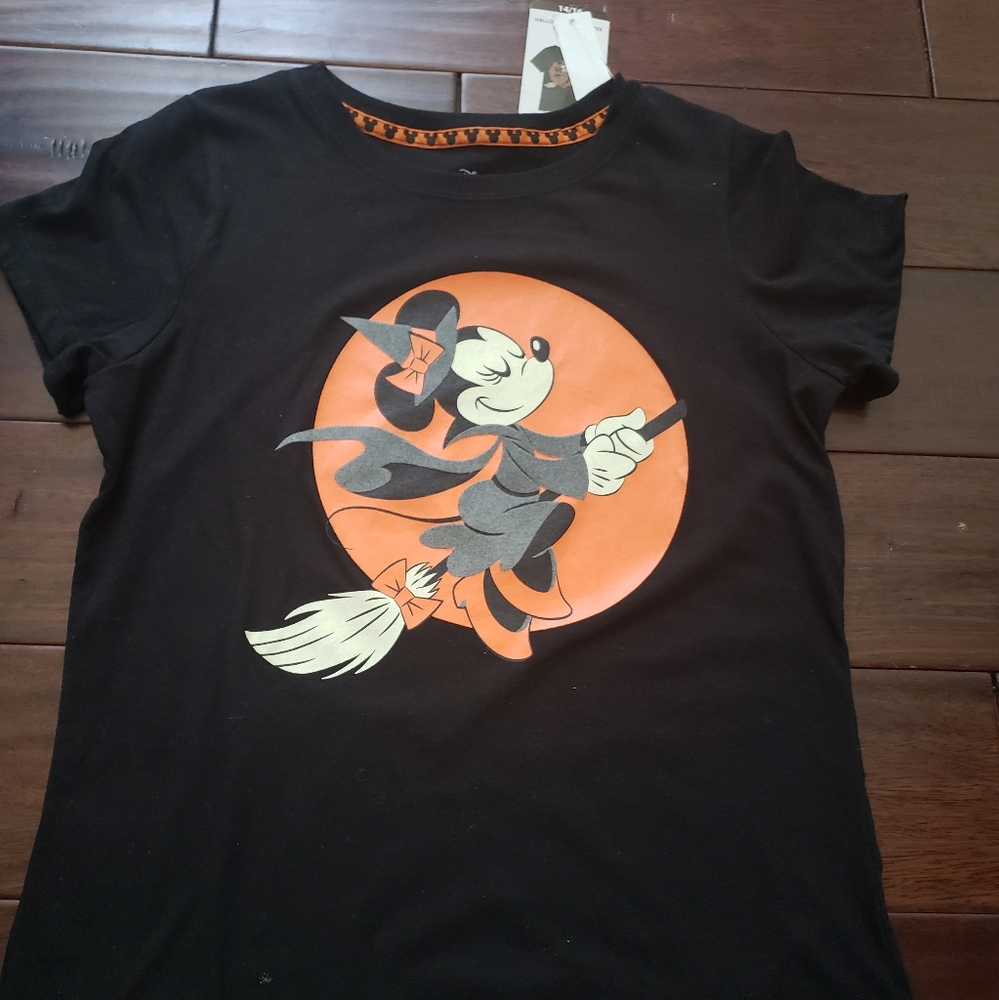 NWT Halloween Minnie Mouse Tee